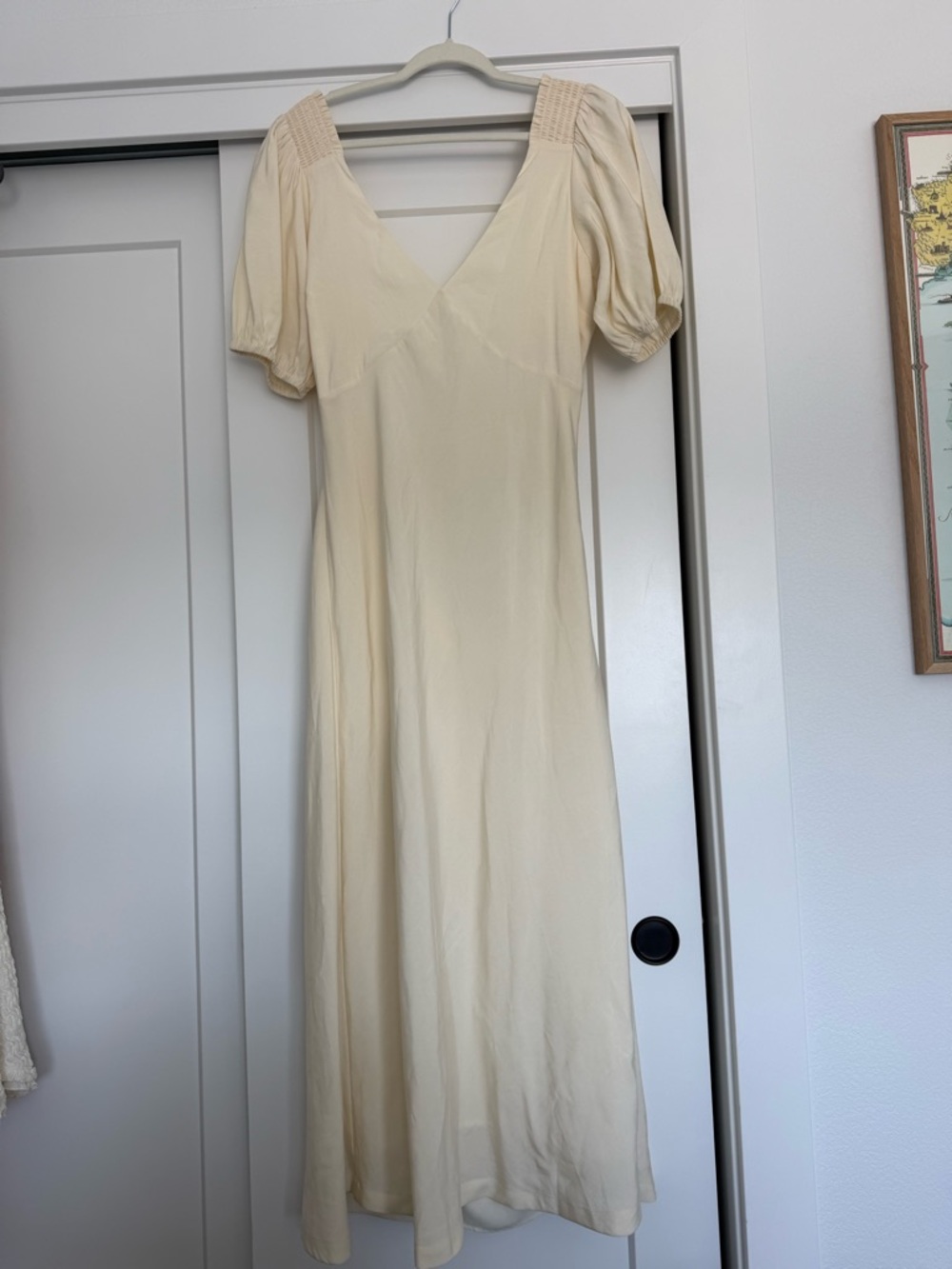 Scotch & Soda Cream V-Neck Puff Sleeve Midi Dress